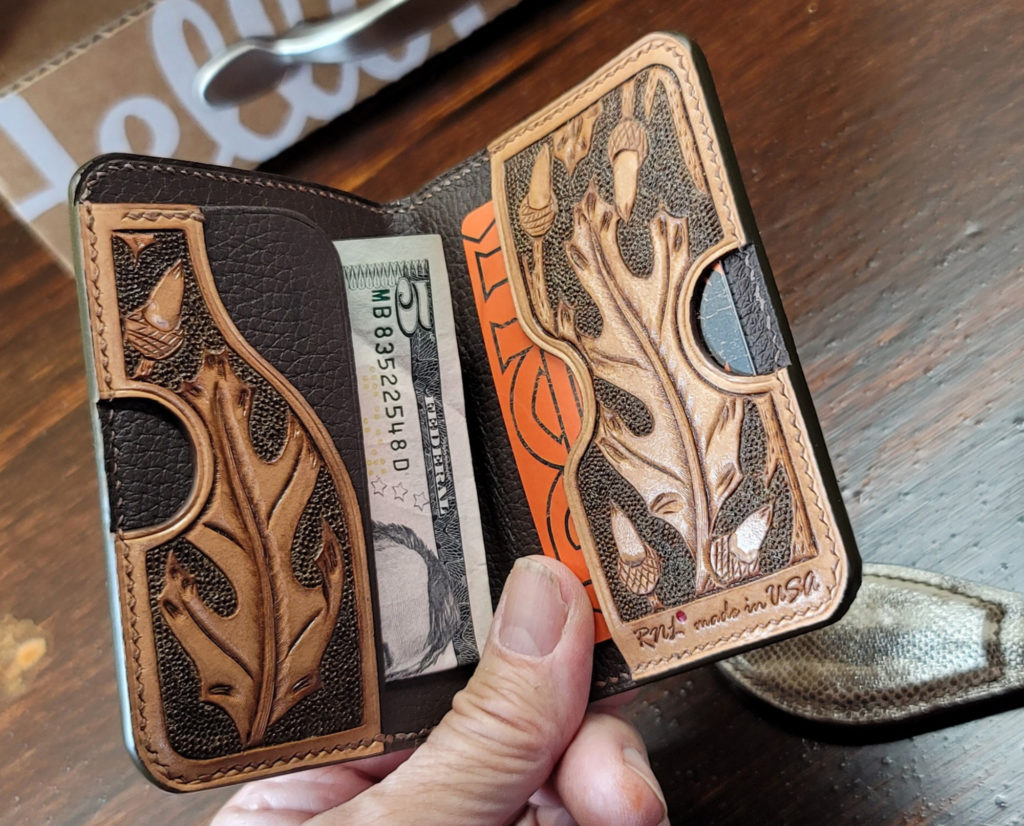 karung wallet